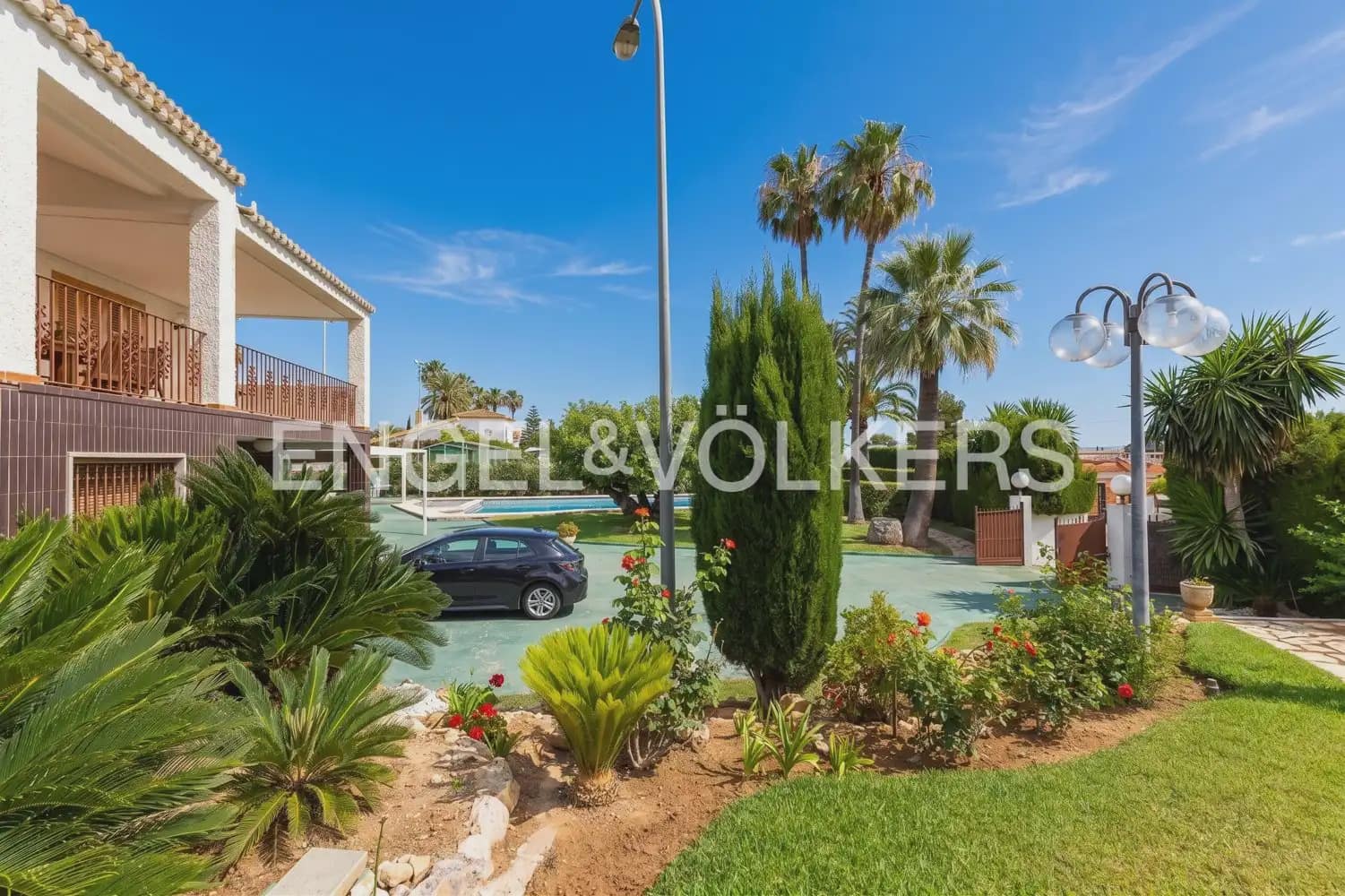 7 sovrum Villa till salu i Chiva med pool garage - 985 000 € (Ref: 9902167)