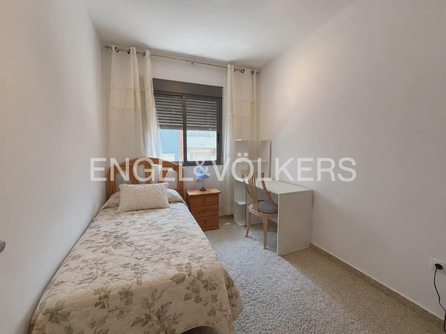2 soveværelse Lejlighed til leje i Sagunto / Sagunt med garage - € 2.000 (Ref: 9902168)
