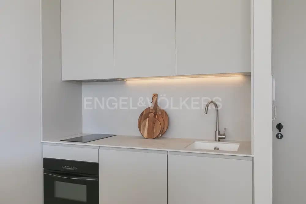2 sypialnia Penthouse do wynajęcia w Miasto Walencja - 2 500 € (Ref: 9902173)
