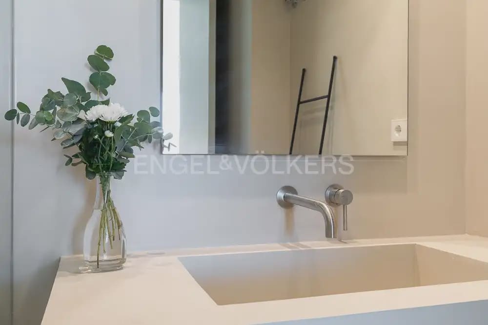 2 sypialnia Penthouse do wynajęcia w Miasto Walencja - 2 500 € (Ref: 9902173)