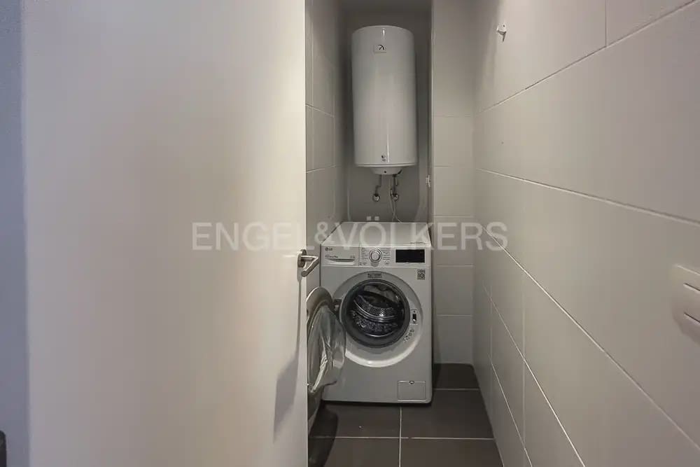 2 quarto Apartamento para arrendar em Valencia cidade com piscina garagem - 1 850 € (Ref: 9902392)