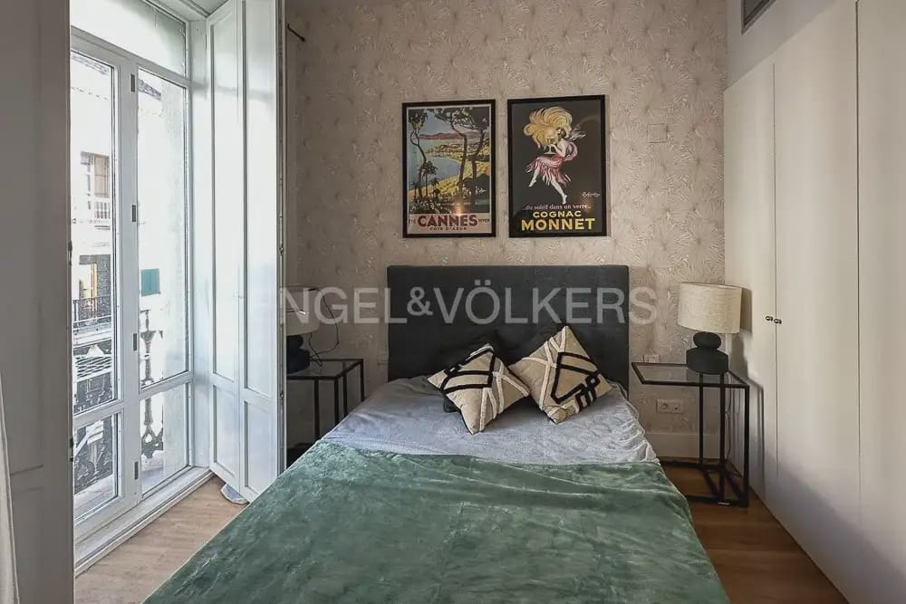 2 quarto Apartamento para arrendar em Valencia cidade com piscina garagem - 1 850 € (Ref: 9902392)