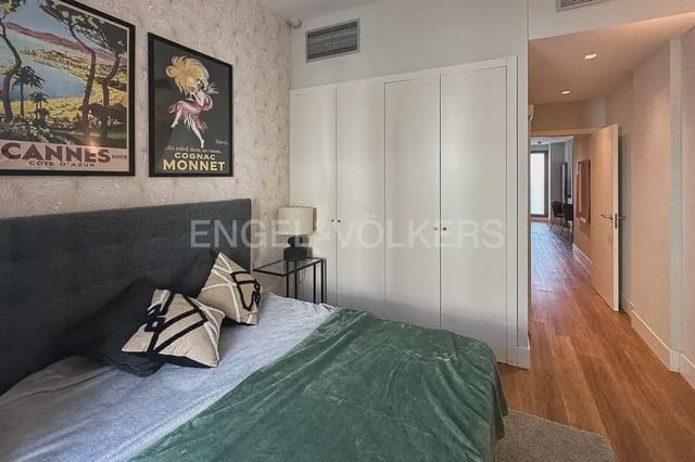 2 quarto Apartamento para arrendar em La Roqueta, Valência cidade com piscina garagem - 1 850 € (Ref: 9902392)