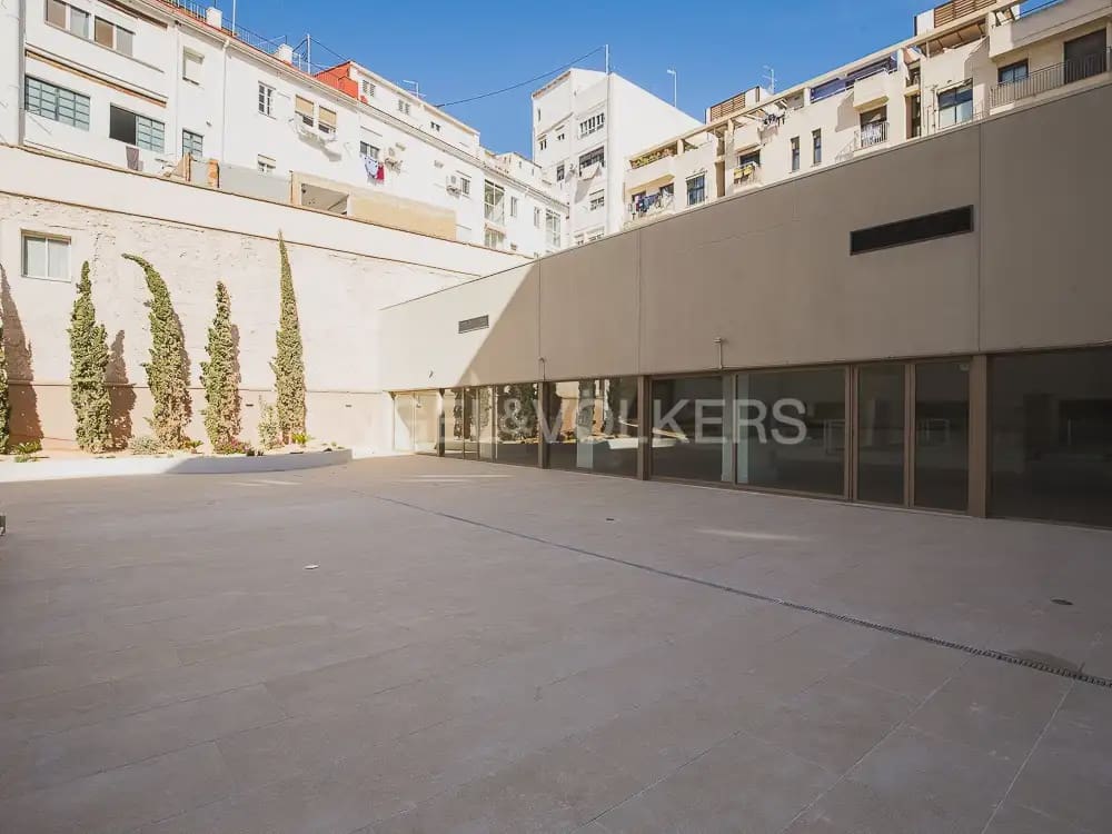 2 quarto Apartamento para arrendar em Valencia cidade com piscina garagem - 1 850 € (Ref: 9902392)