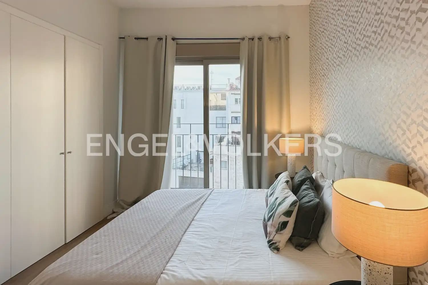 Piso de 1 habitación en València ciudad en alquiler con piscina garaje - 1.495 € (Ref: 9902393)