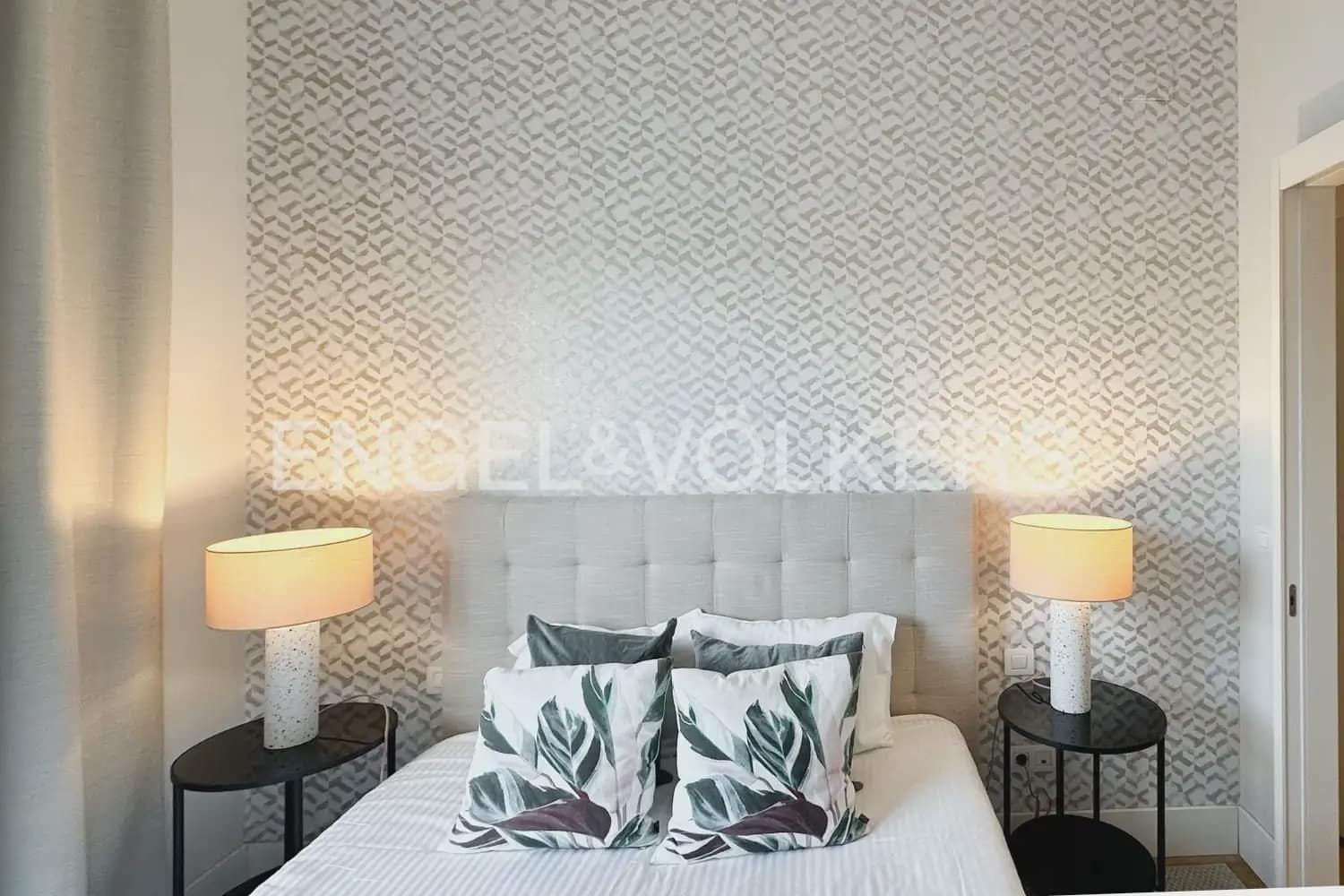 Piso de 1 habitación en València ciudad en alquiler con piscina garaje - 1.495 € (Ref: 9902393)