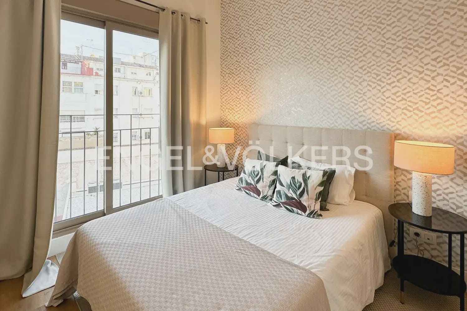 Piso de 1 habitación en València ciudad en alquiler con piscina garaje - 1.495 € (Ref: 9902393)