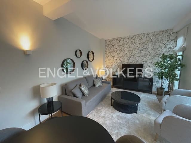 Piso de 1 habitación en La Roqueta, València ciudad en alquiler con piscina garaje - 1.800 € (Ref: 9902394)