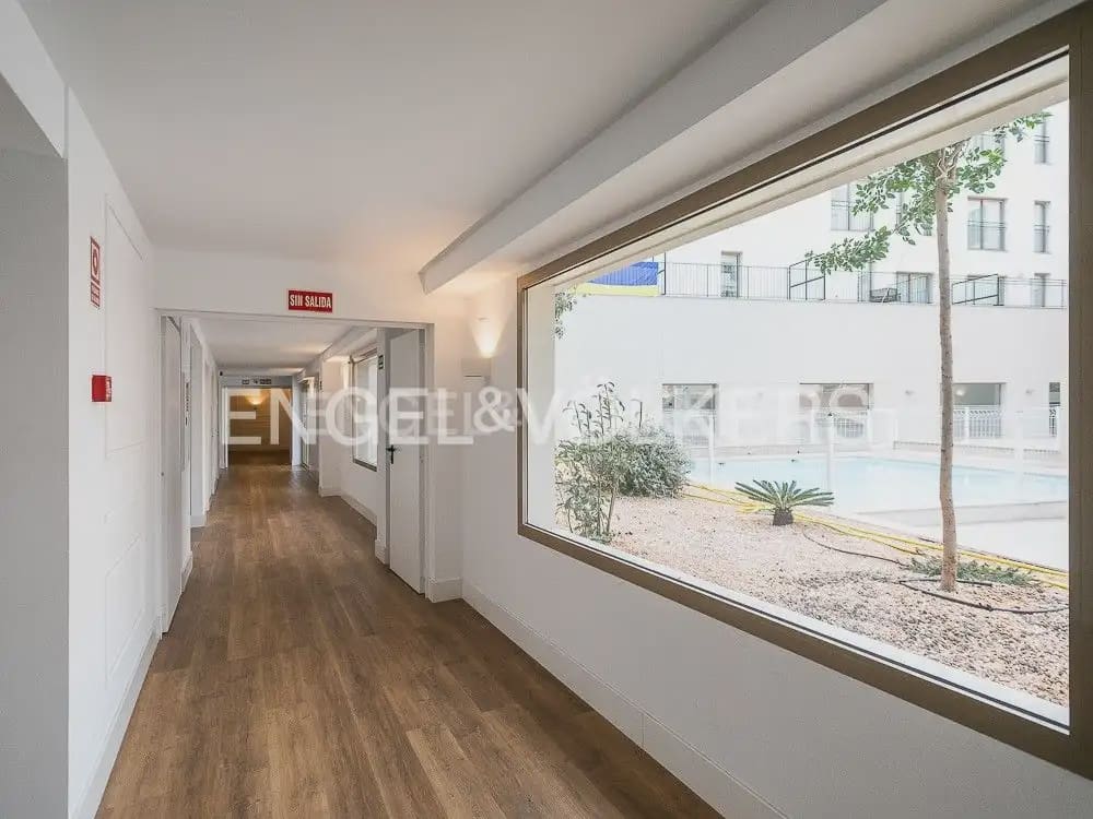 Piso de 1 habitación en València ciudad en alquiler con piscina garaje - 1.800 € (Ref: 9902394)