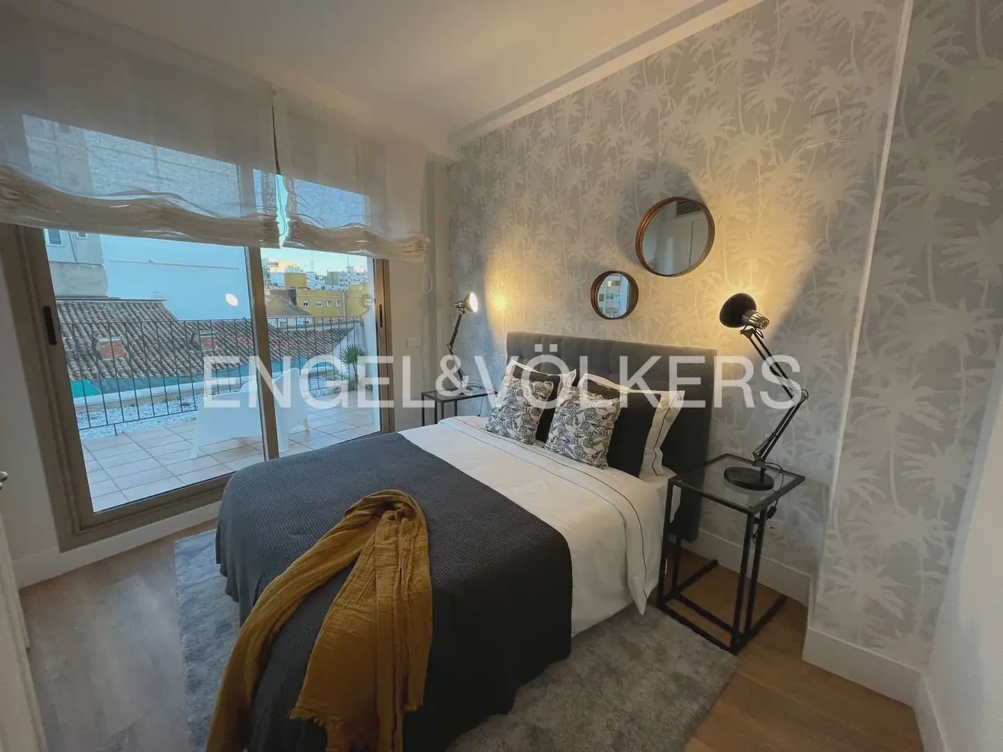 Piso de 1 habitación en València ciudad en alquiler con piscina garaje - 1.800 € (Ref: 9902394)