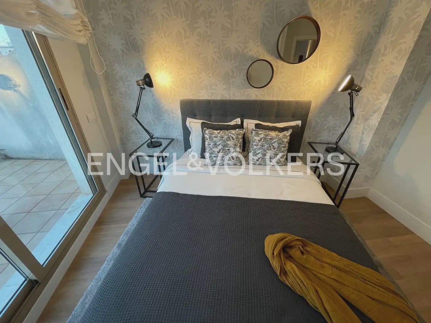 Piso de 1 habitación en València ciudad en alquiler con piscina garaje - 1.800 € (Ref: 9902394)