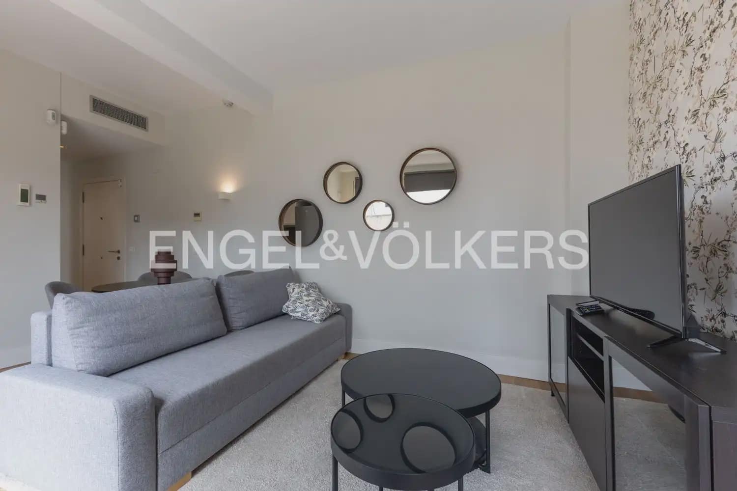 1 soveværelse Lejlighed til leje i Valencia by med swimmingpool garage - € 1.800 (Ref: 9902394)