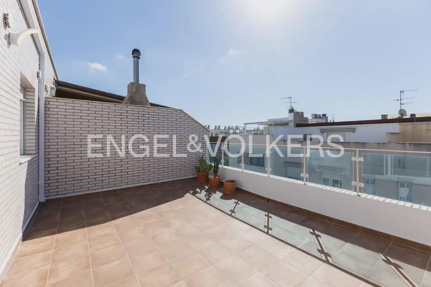 Ático de 3 habitaciones en Rafelbunyol en alquiler con piscina garaje - 1.150 € (Ref: 9902395)