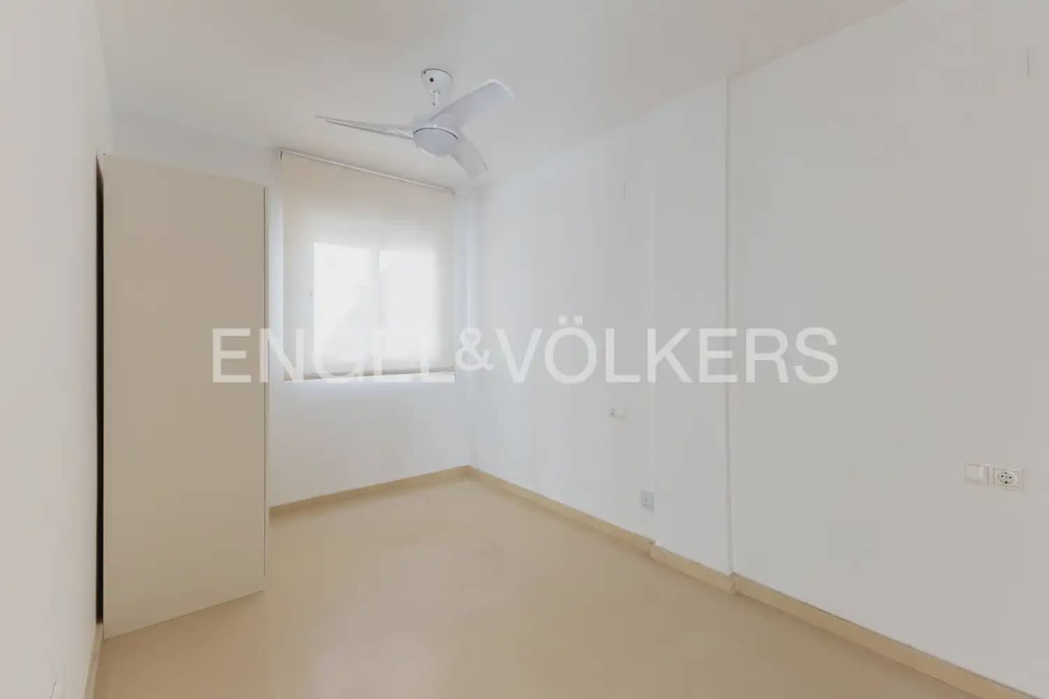Ático de 3 habitaciones en Rafelbunyol en alquiler con piscina garaje - 1.150 € (Ref: 9902395)