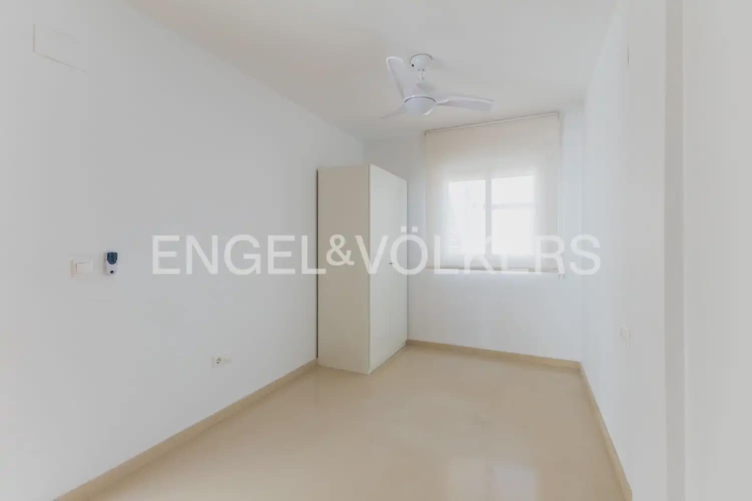Ático de 3 habitaciones en Rafelbunyol en alquiler con piscina garaje - 1.150 € (Ref: 9902395)