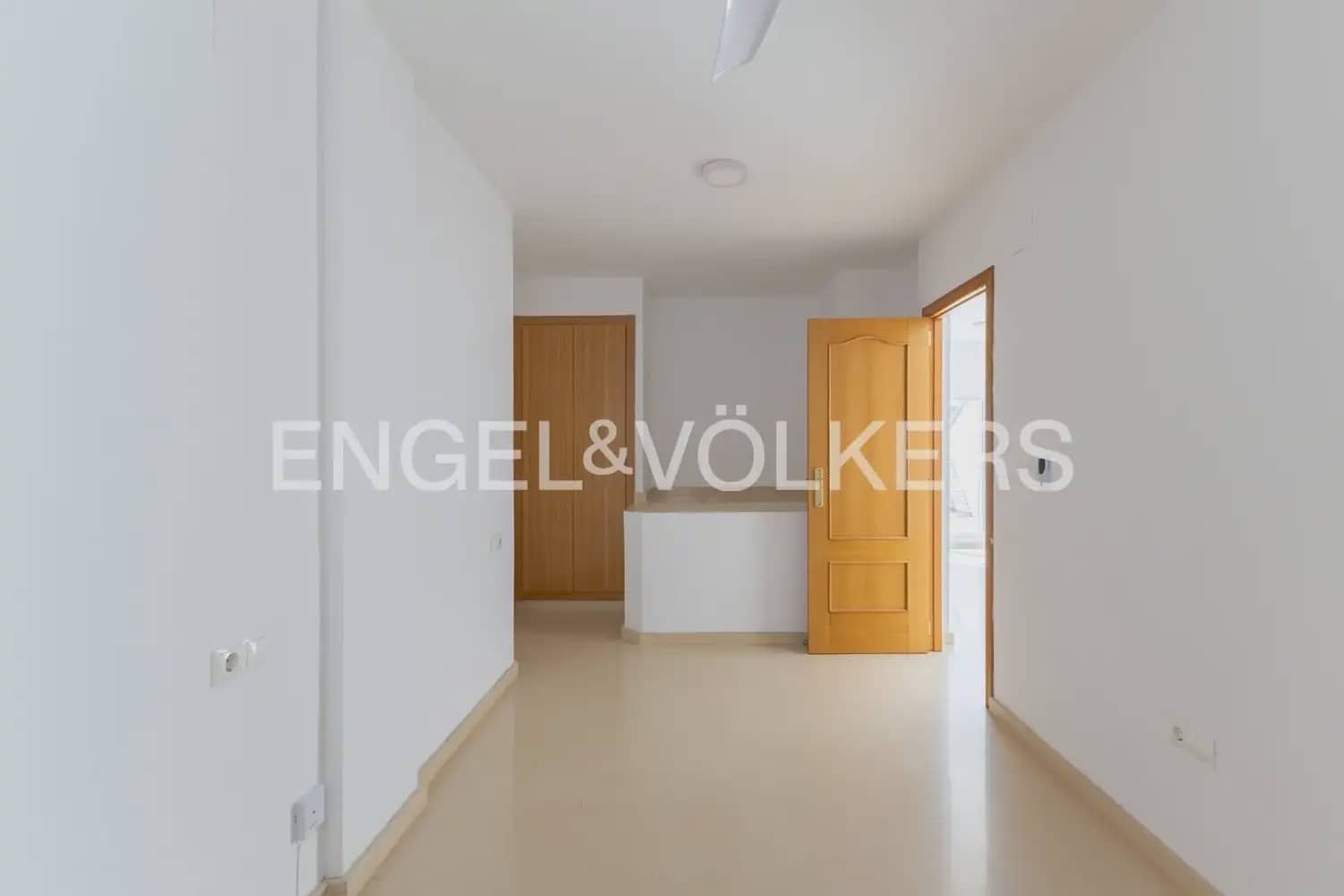 Ático de 3 habitaciones en Rafelbunyol en alquiler con piscina garaje - 1.150 € (Ref: 9902395)