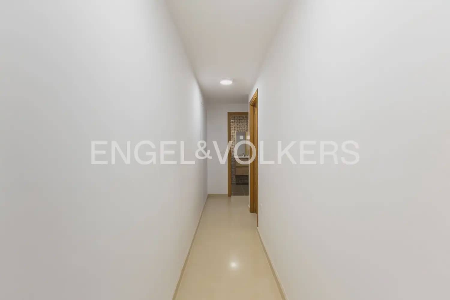 Ático de 3 habitaciones en Rafelbunyol en alquiler con piscina garaje - 1.150 € (Ref: 9902395)