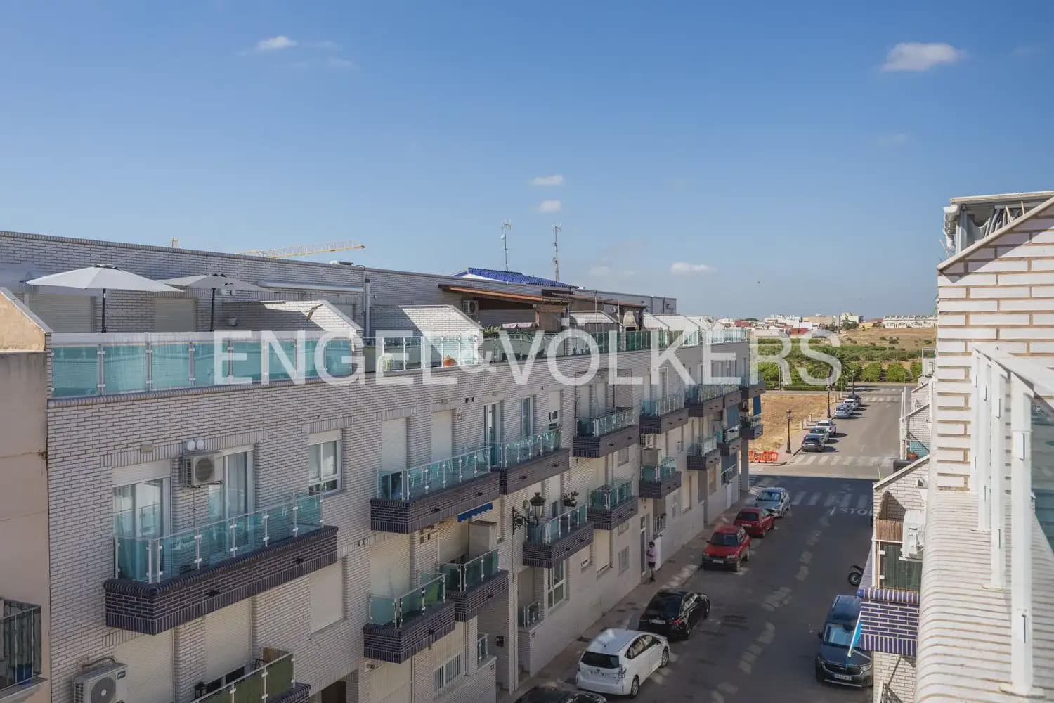 Ático de 3 habitaciones en Rafelbunyol en alquiler con piscina garaje - 1.150 € (Ref: 9902395)