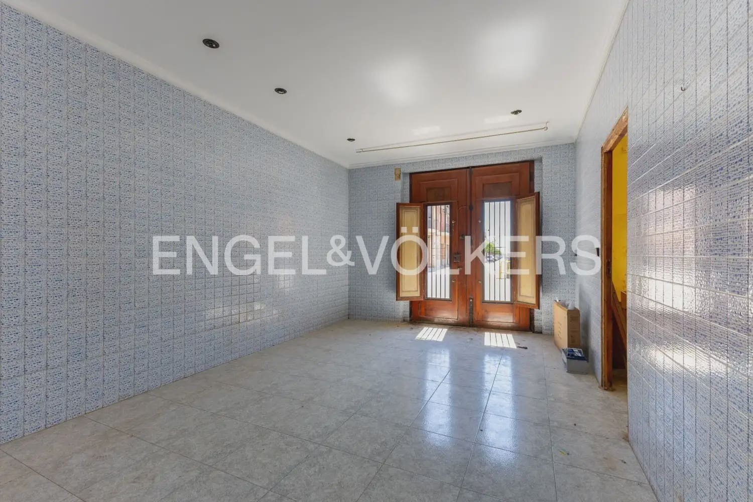 Casa de 8 habitaciones en Meliana en venta con garaje - 269.000 € (Ref: 9902396)