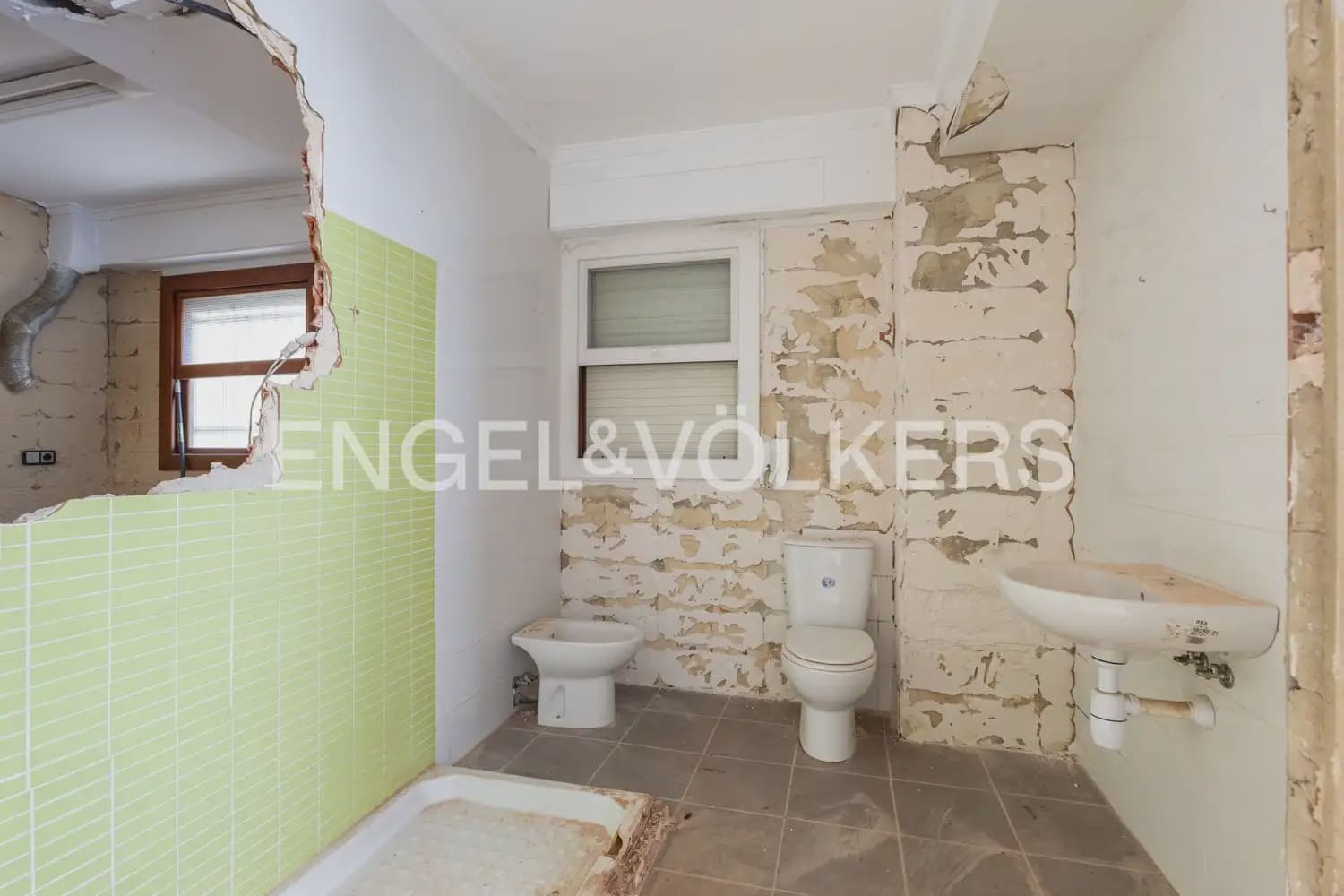 Casa de 8 habitaciones en Meliana en venta con garaje - 269.000 € (Ref: 9902396)