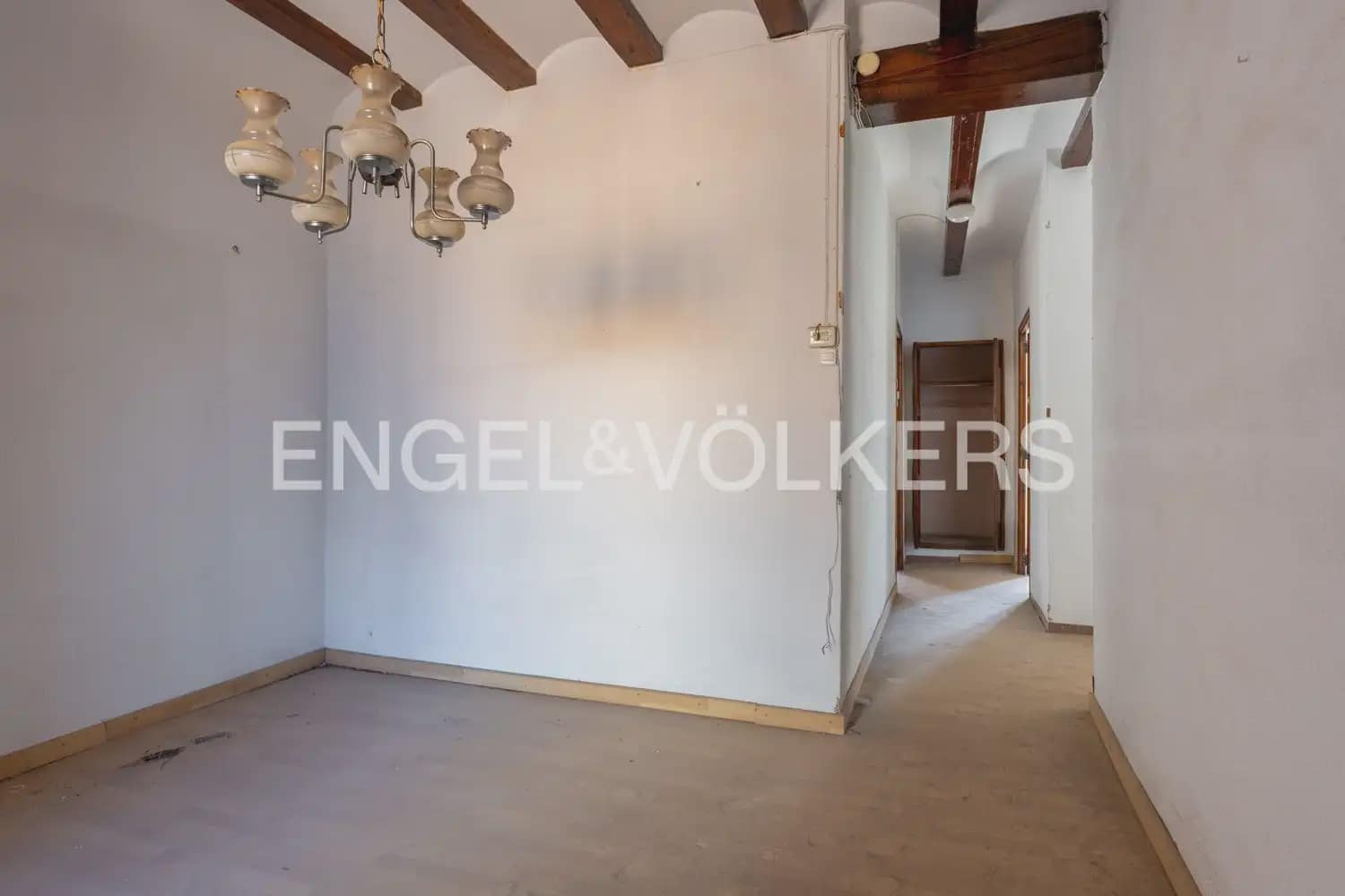 Casa de 8 habitaciones en Meliana en venta con garaje - 269.000 € (Ref: 9902396)