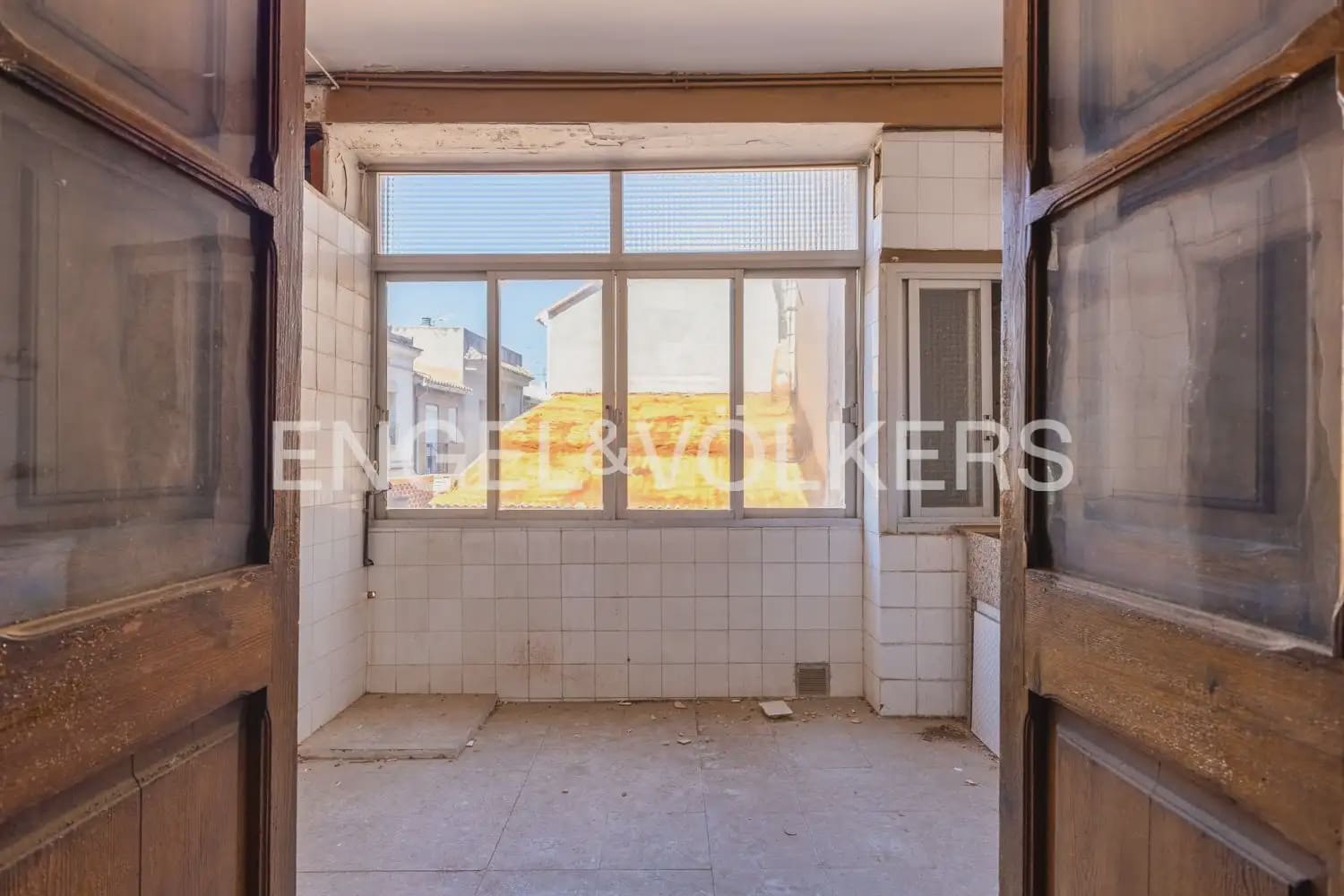 Casa de 8 habitaciones en Meliana en venta con garaje - 269.000 € (Ref: 9902396)
