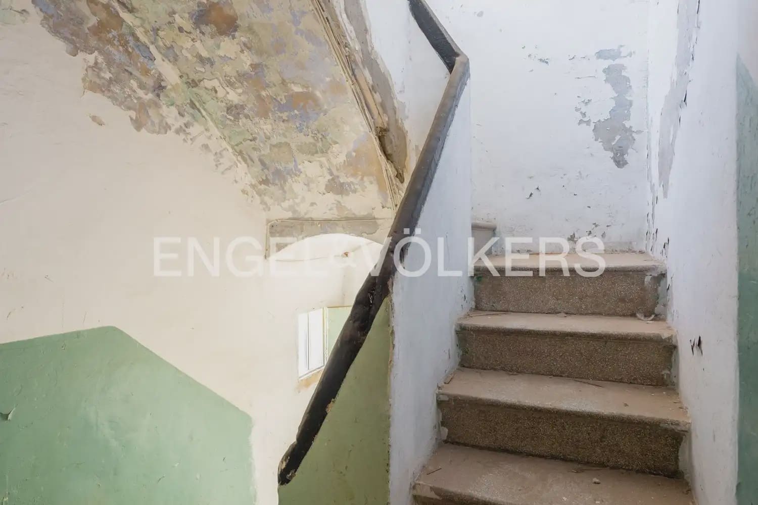 Casa de 8 habitaciones en Meliana en venta con garaje - 269.000 € (Ref: 9902396)