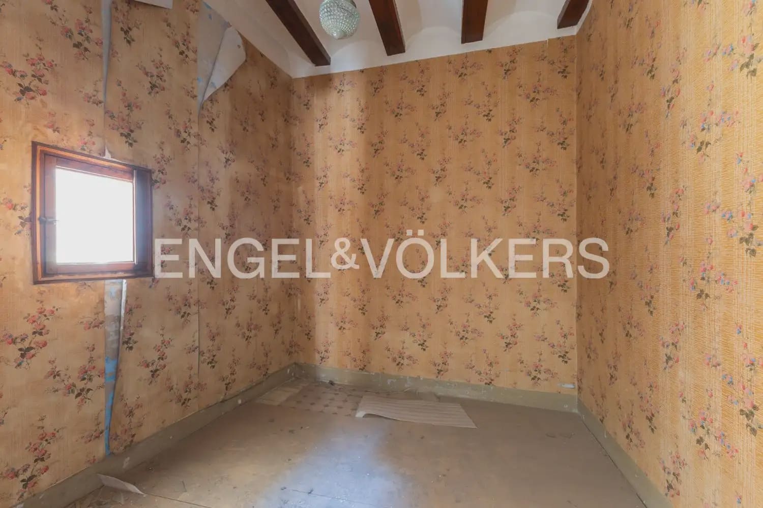 Casa de 8 habitaciones en Meliana en venta con garaje - 269.000 € (Ref: 9902396)
