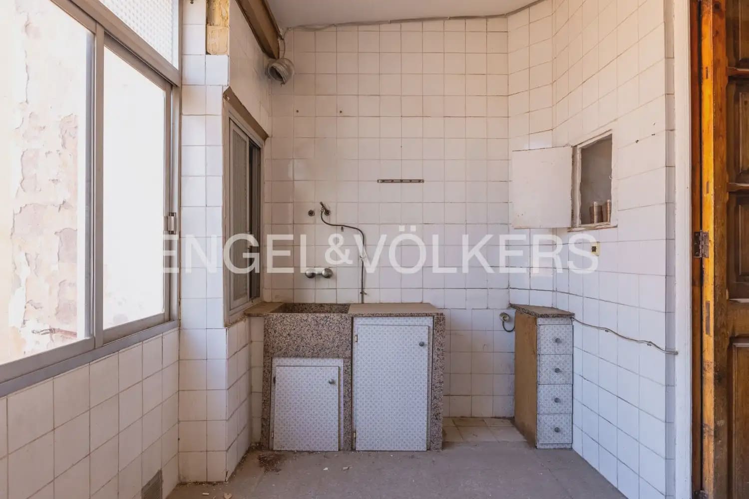 Casa de 8 habitaciones en Meliana en venta con garaje - 269.000 € (Ref: 9902396)