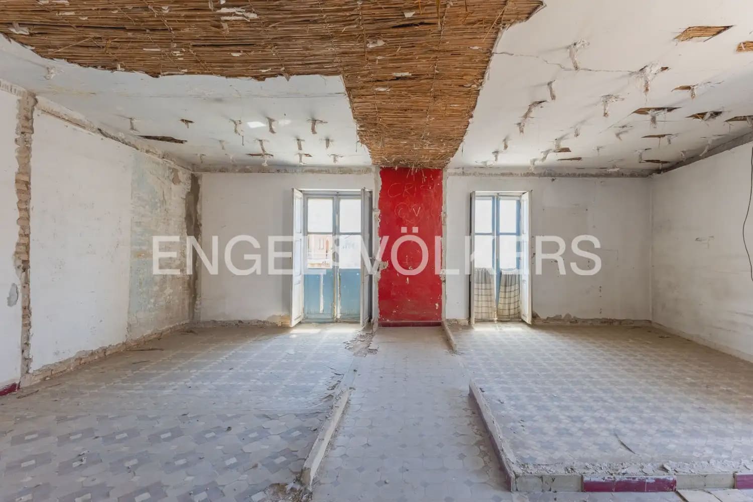 Casa de 8 habitaciones en Meliana en venta con garaje - 269.000 € (Ref: 9902396)