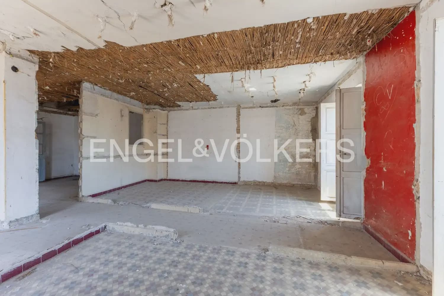 Casa de 8 habitaciones en Meliana en venta con garaje - 269.000 € (Ref: 9902396)