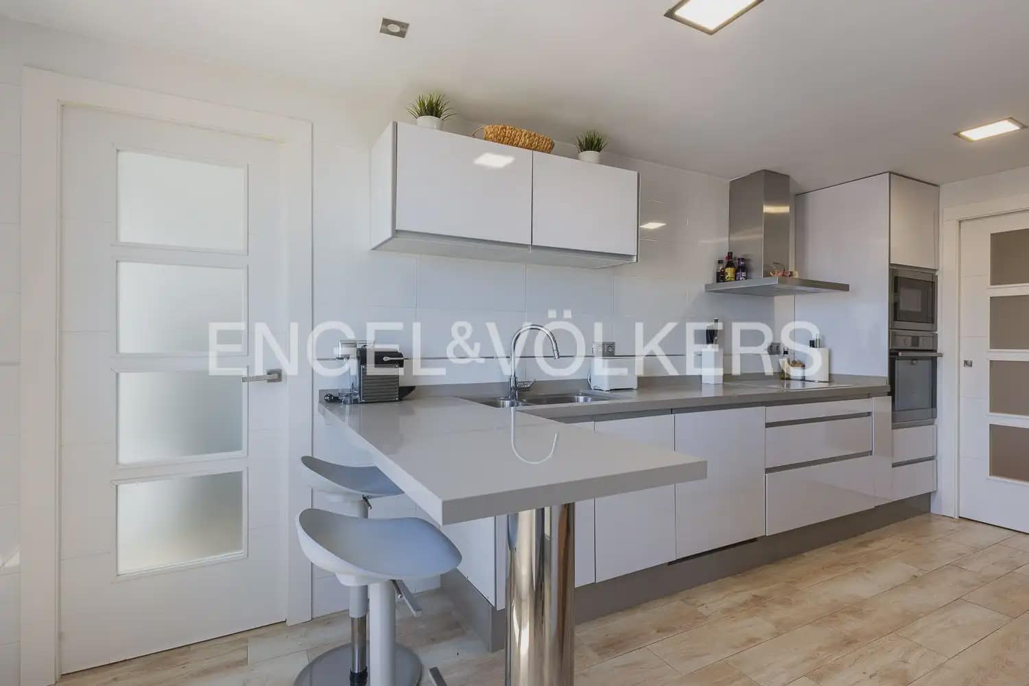 3 soveværelse Lejlighed til leje i Cullera med swimmingpool garage - € 2.300 (Ref: 9904986)