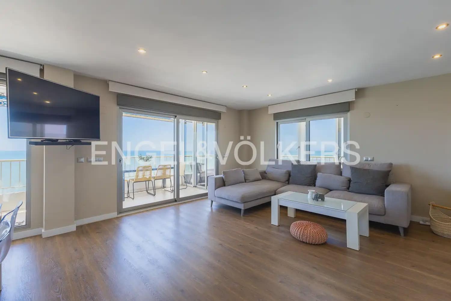 3 soveværelse Lejlighed til leje i Cullera med swimmingpool garage - € 2.300 (Ref: 9904986)