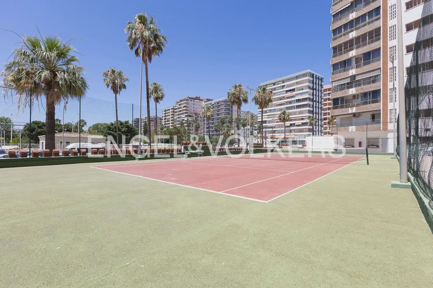 3 soveværelse Lejlighed til leje i Cullera med swimmingpool garage - € 2.300 (Ref: 9904986)