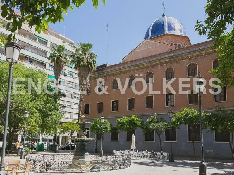 2 soveværelse Lejlighed til leje i Valencia by - € 1.600 (Ref: 9904987)