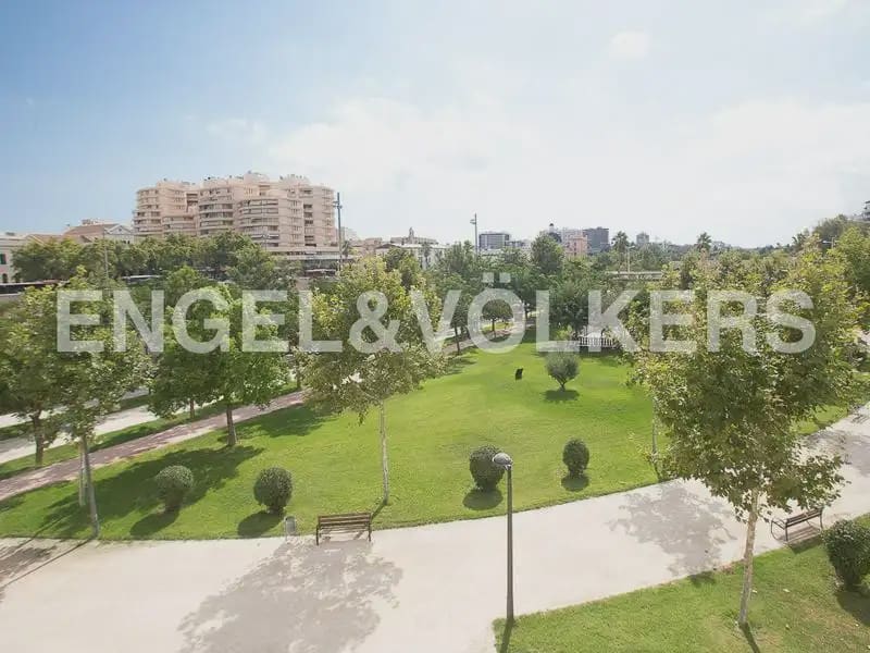 2 soveværelse Lejlighed til leje i Valencia by - € 1.600 (Ref: 9904987)