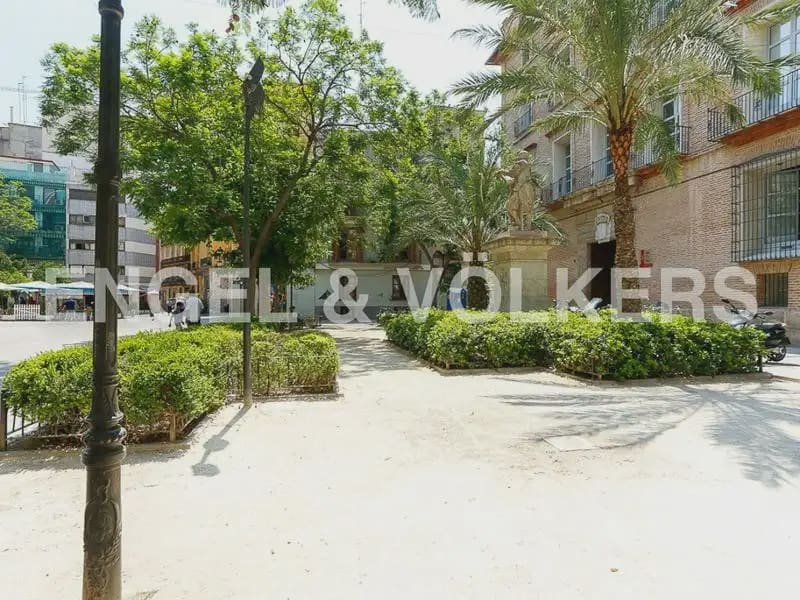 2 soveværelse Lejlighed til leje i Valencia by - € 1.600 (Ref: 9904987)