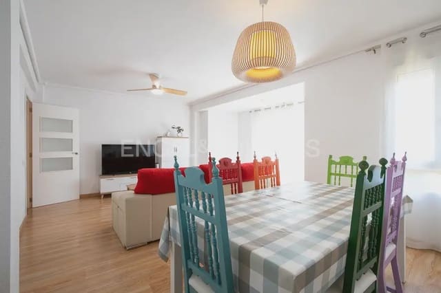 4 soveværelse Lejlighed til leje i Nou Moles, Valencia by - € 1.500 (Ref: 9905136)