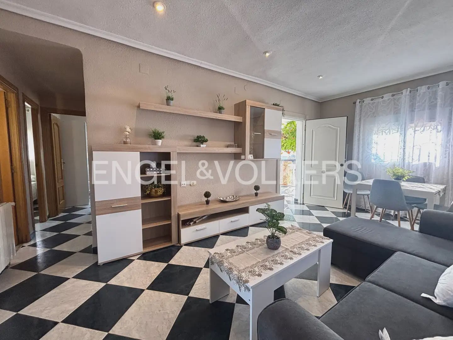 Villa/Maison de 3 chambres à louer à Betera avec piscine garage - 3 000 € (Ref: 9905139)