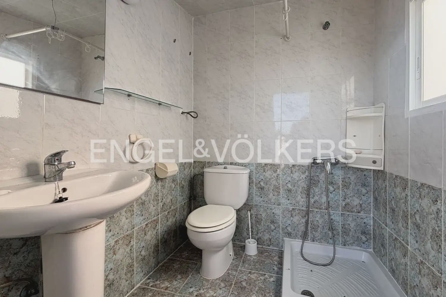 3 bedroom Villa for rent in Betera with pool garage - € 3,000 (Ref: 9905139)