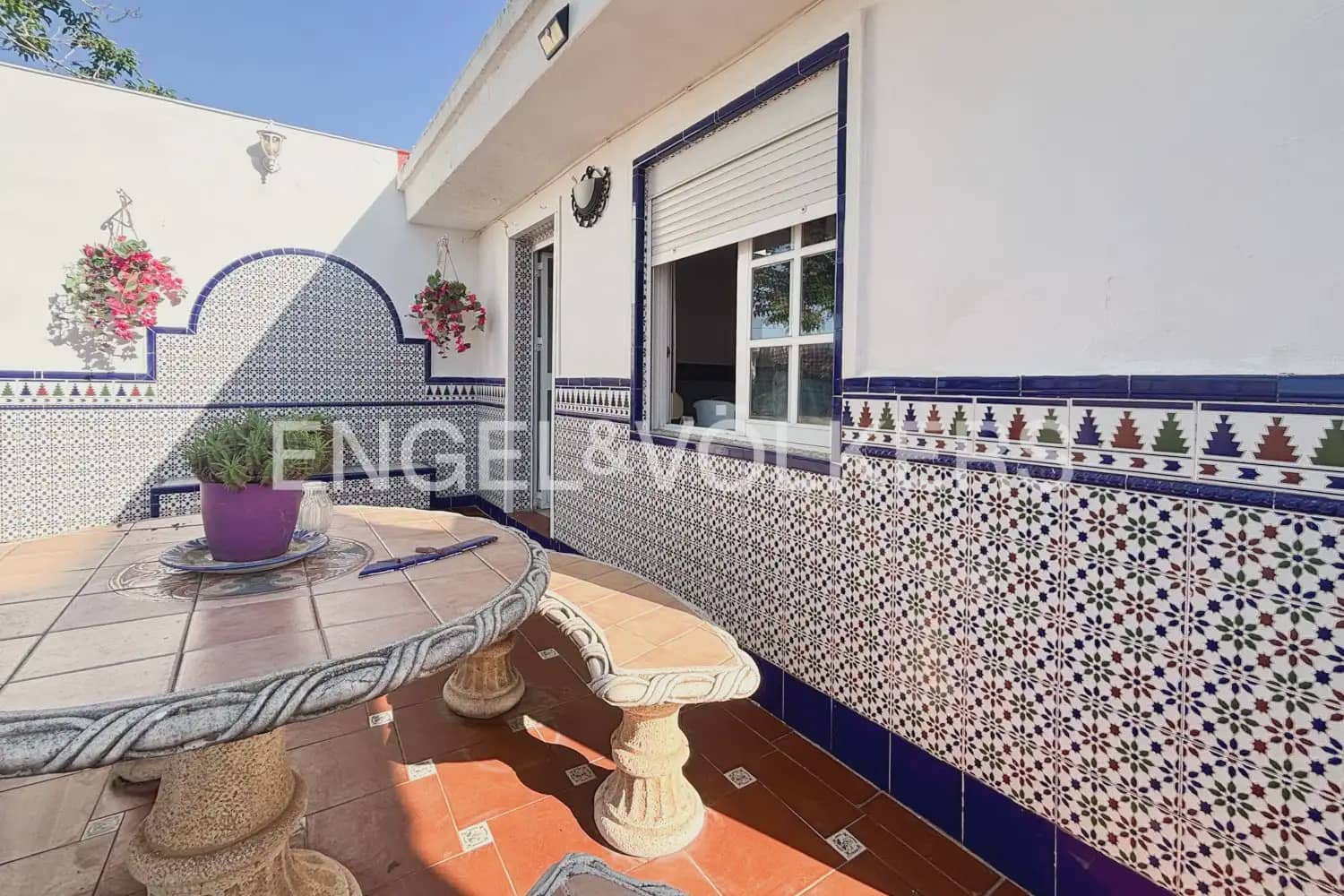 3 bedroom Villa for rent in Betera with pool garage - € 3,000 (Ref: 9905139)