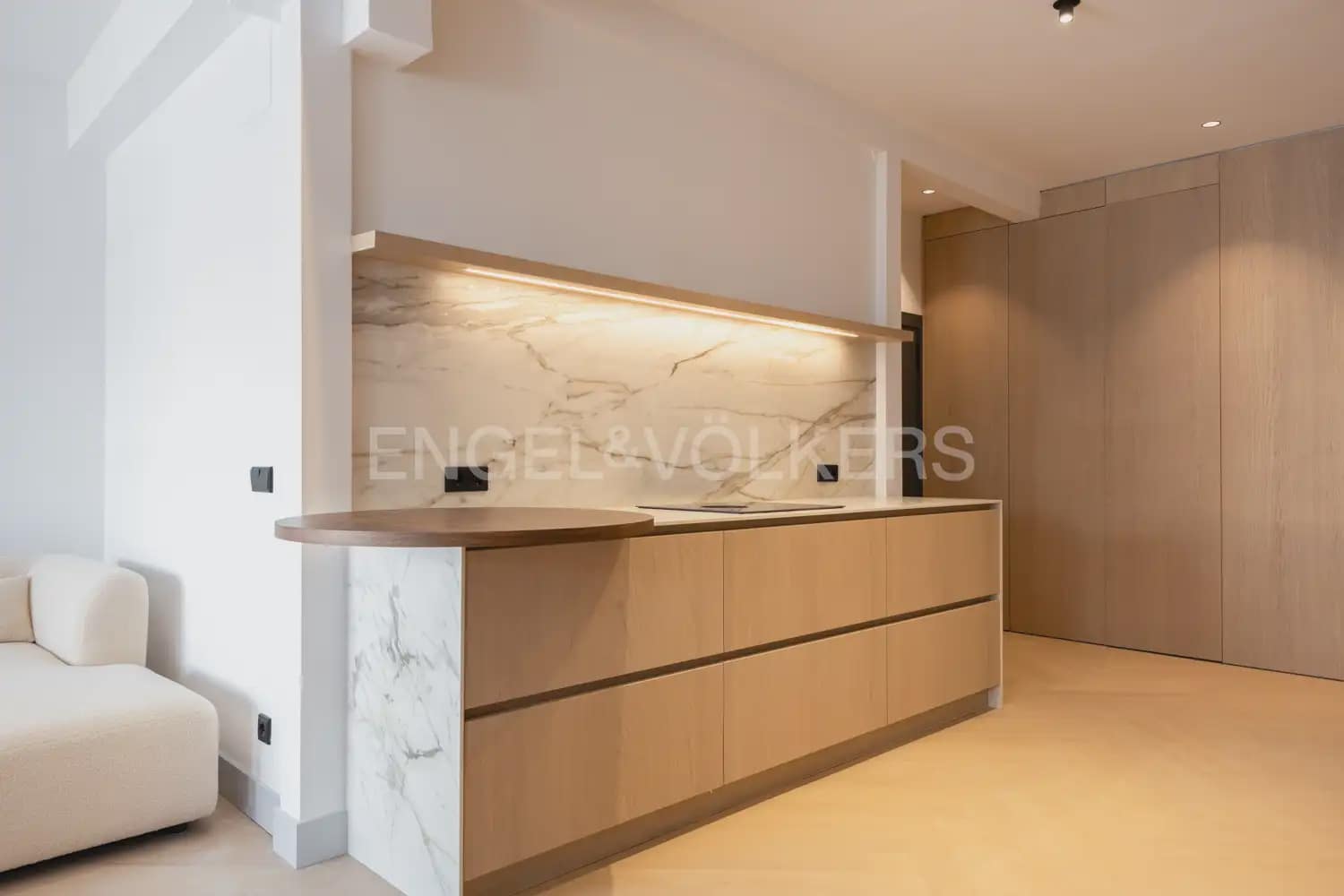 2 chambre Appartement à vendre à Valence ville - 980 000 € (Ref: 9906659)