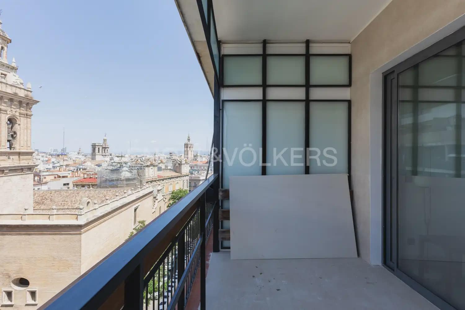 2 chambre Appartement à vendre à Valence ville - 980 000 € (Ref: 9906659)