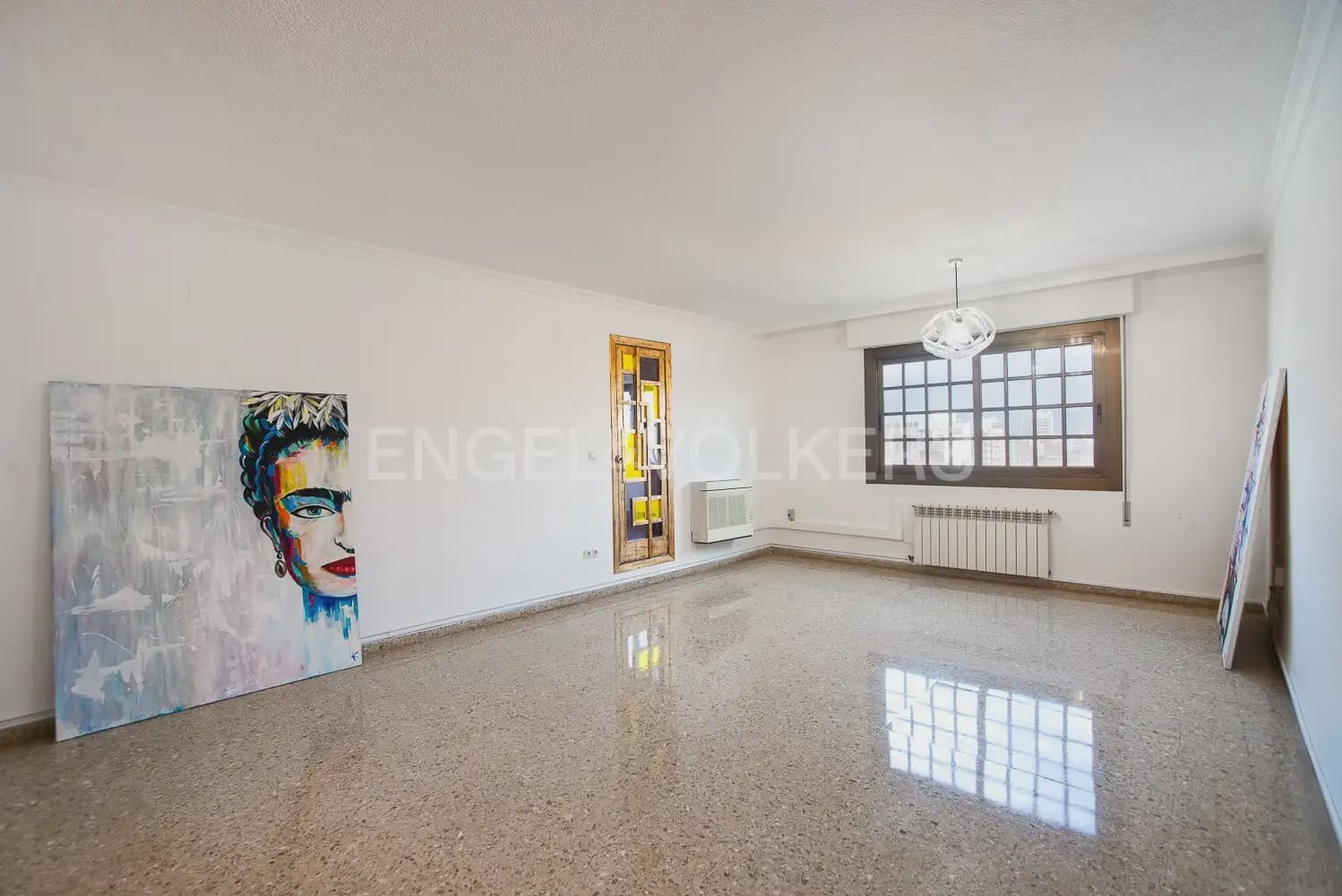 3 quarto Penthouse para arrendar em Castello de la Plana - 1 100 € (Ref: 9906660)