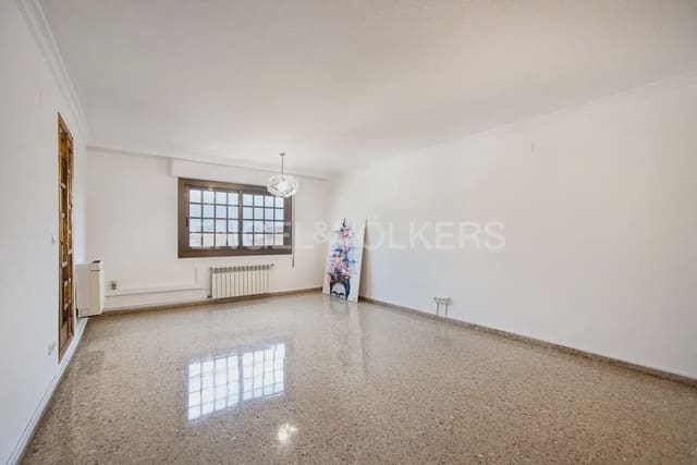 3 quarto Penthouse para arrendar em Este, Castelló de la Plana - 1 100 € (Ref: 9906660)