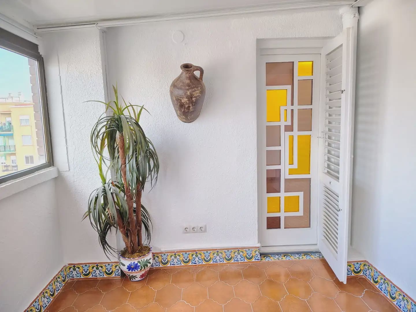 3 quarto Penthouse para arrendar em Castello de la Plana - 1 100 € (Ref: 9906660)
