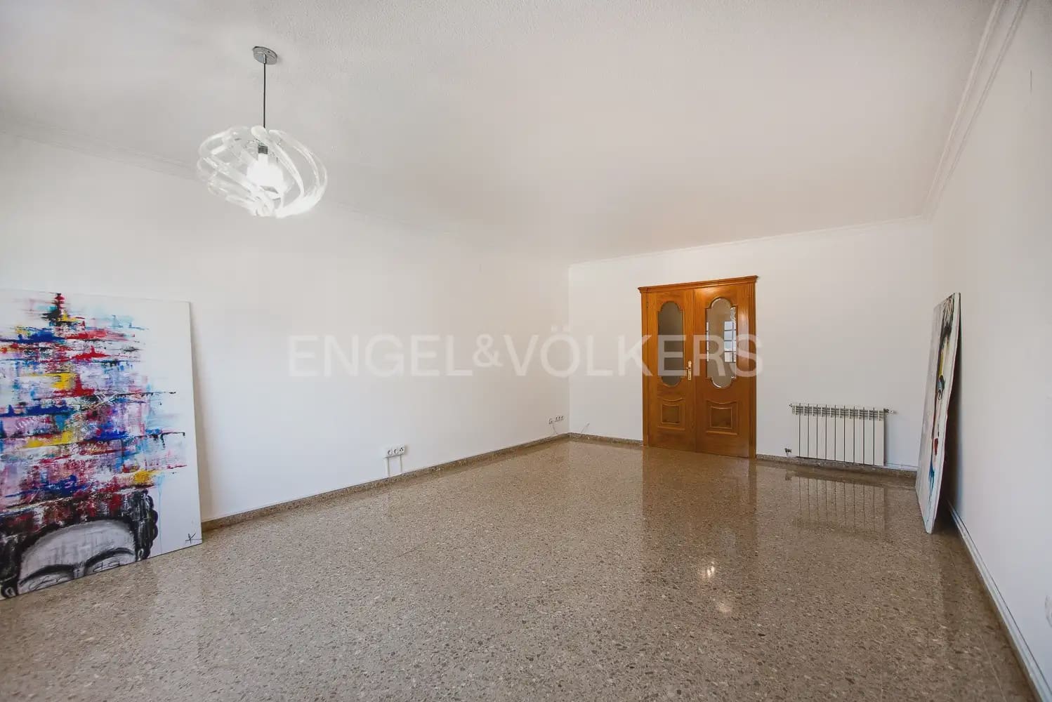 3 quarto Penthouse para arrendar em Castello de la Plana - 1 100 € (Ref: 9906660)