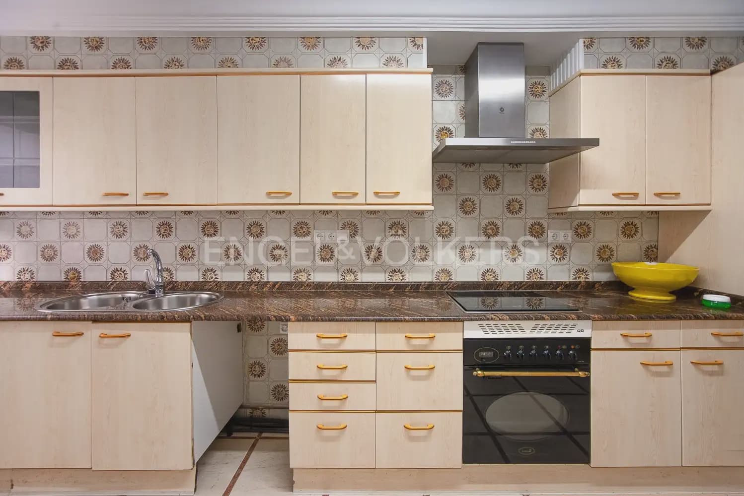 3 quarto Penthouse para arrendar em Castello de la Plana - 1 100 € (Ref: 9906660)
