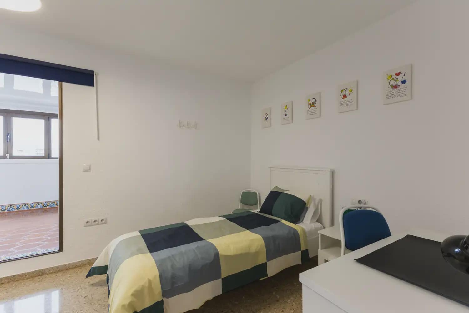 3 soverom Penthouse til leie i Castello de la Plana - € 1 300 (Ref: 9906660)