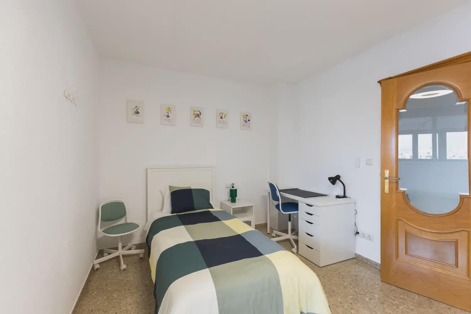 3 soverom Penthouse til leie i Castello de la Plana - € 1 300 (Ref: 9906660)